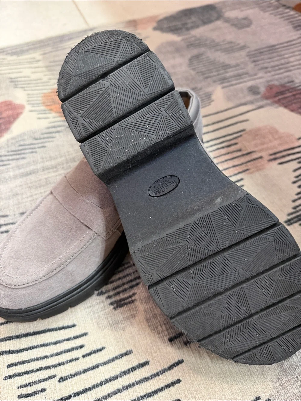 Dr. Scholl's Women's Gray Suede Loafers